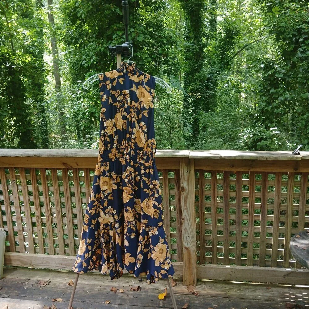 N Lepore Sleeveless Gold Floral on Navy Midi Dress with Shirring & Ruffles Sz 4